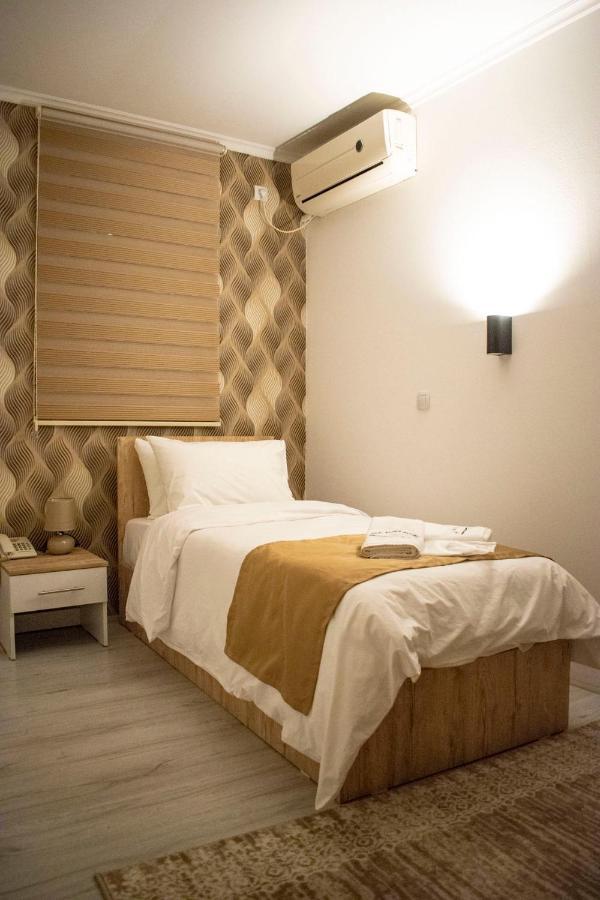 Hotel Old Alisa Üsküp Dış mekan fotoğraf